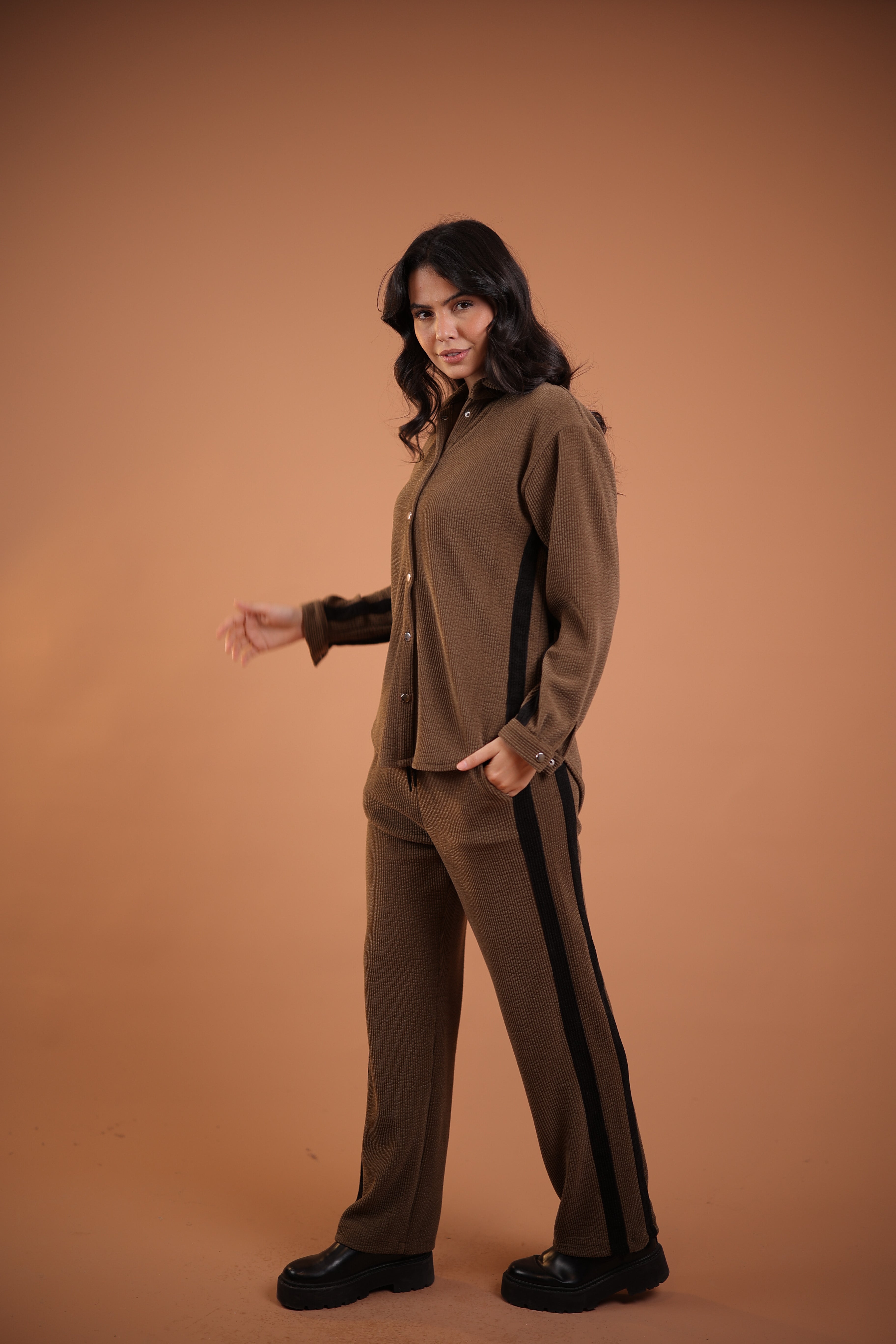 سوت ريب قطيفه شريطين جمب Zoya