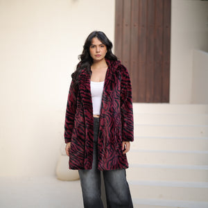 جاكيت فرو طويل Zoya